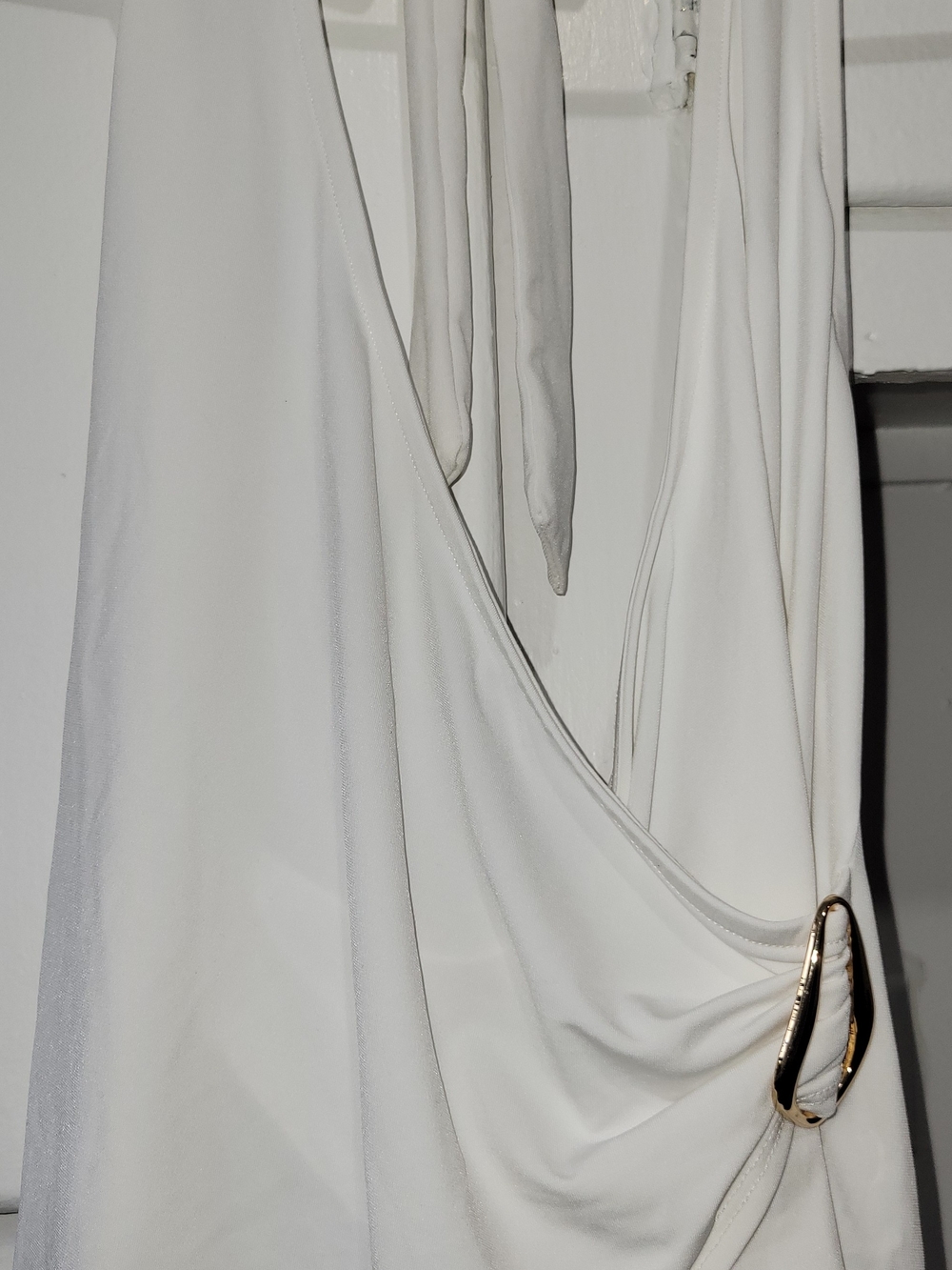 Wild fable White Halter Top with Gold Ring Detail L